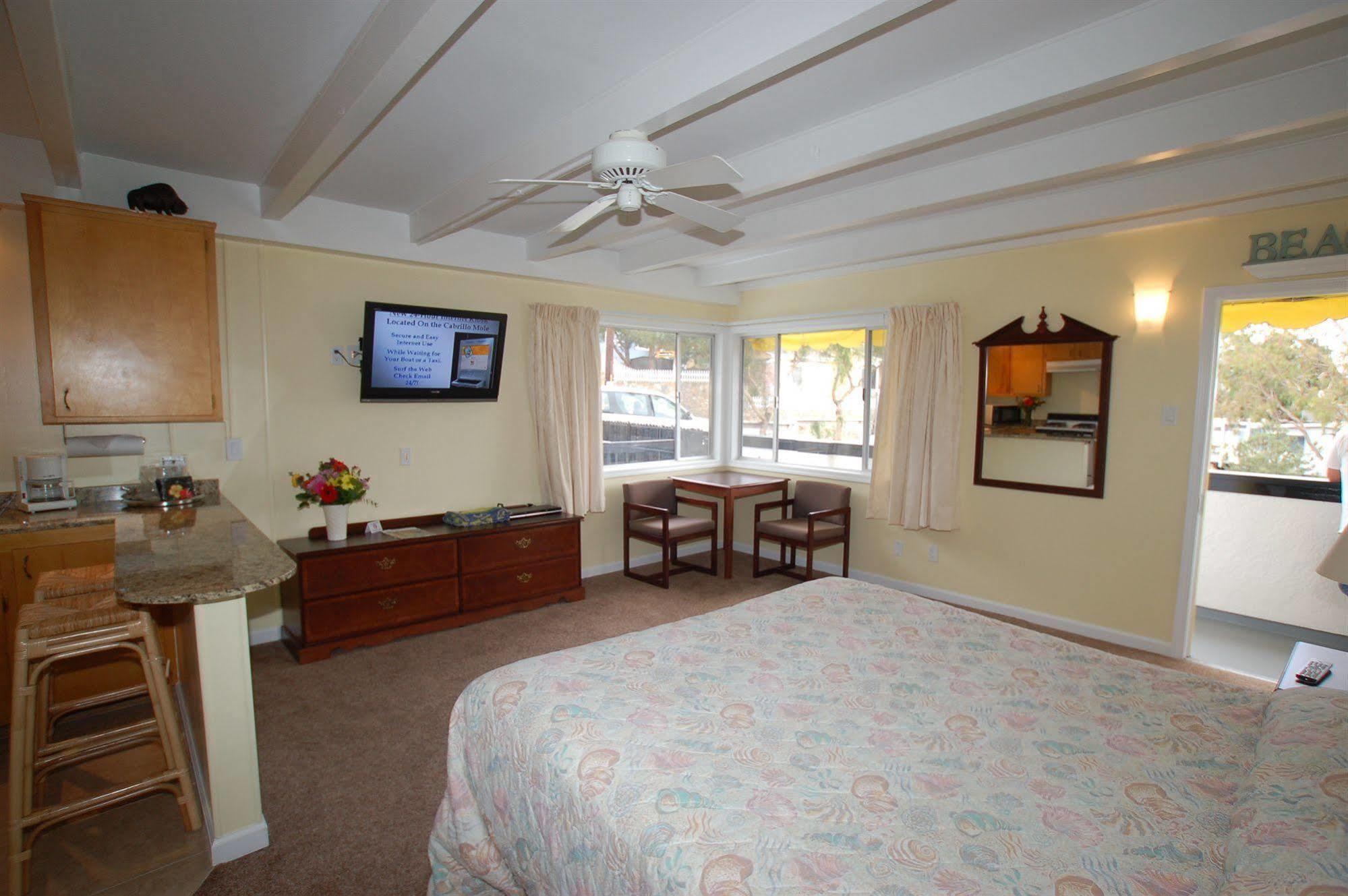 El Terado Terrace Hotel Avalon Room photo